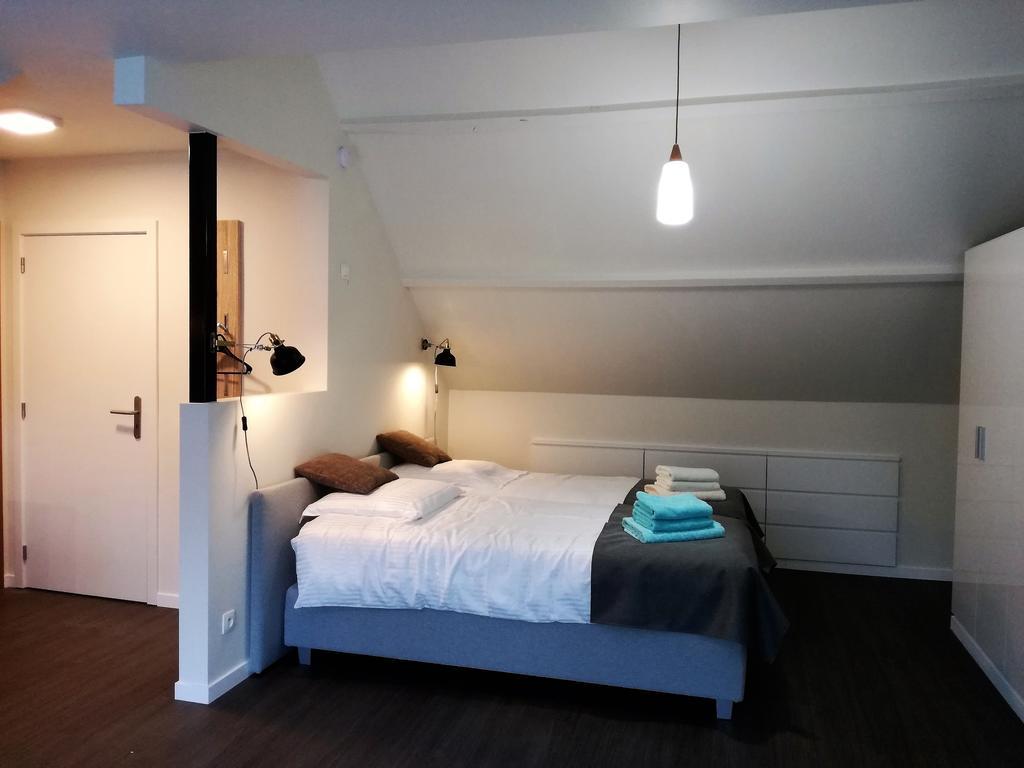Vakantieverblijf Volmolen B&B Maaseik Esterno foto